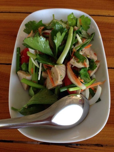 ยำหมูยอ