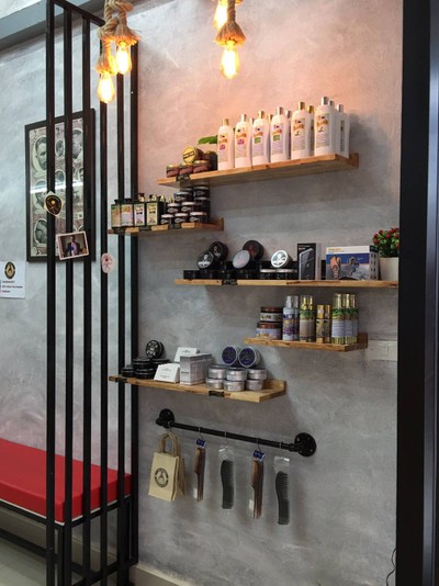 มีpomade ทั้งไทยและนอก ขาย