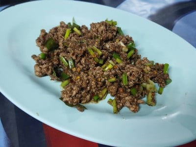 ก้อยเนื้อสุก