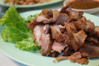 ส้มตำแซ่บ ข้างโกอ้วน