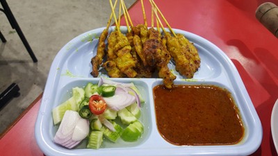 หมูสะเต๊ะ ชุดเล็ก (10 ไม้)
