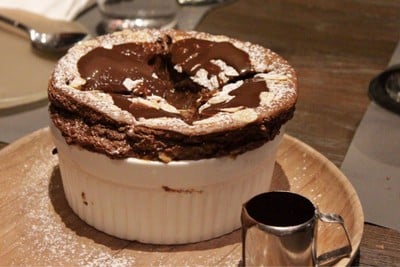 ซูเฟล่ช็อคโกแลต กล้วย และอัลมอนด์