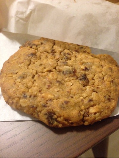 Soft Oatmeal Raisin Cookie