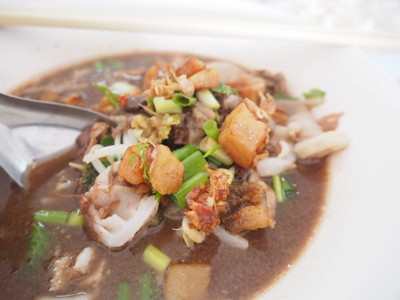 ก๋วยเตี๋ยวเรือโกเหลียงเจ้าเก่า (ศรีนครพิงค์) กลางเวียง-เมืองเก่า(คูเมืองชั้นใน) ก๋วยเตี๋ยวเรือโกเหลียงเจ้าเก่า (ศรีนครพิงค์) กลางเวียง-เมืองเก่า(คูเมืองชั้นใน)