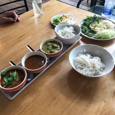 เซทขนมจีน