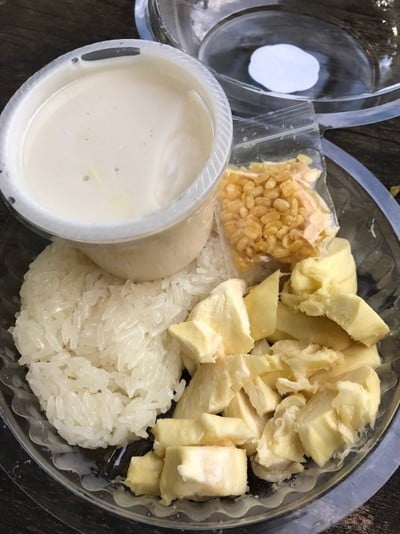 ขนมไทยแม่น้ำว้า ฟู้ด วิลล่า ราชพฤกษ์