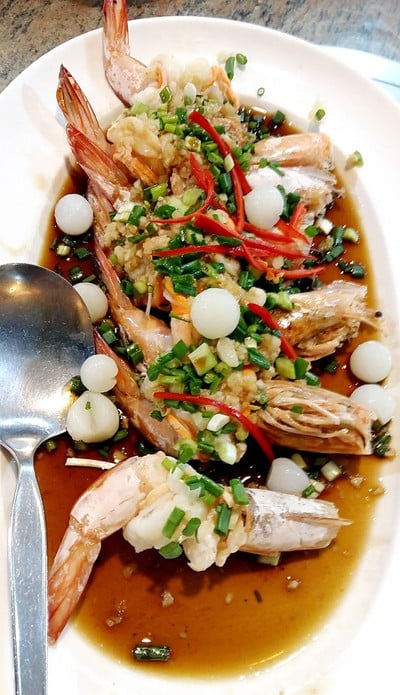 อาหาร หรือ เครื่องดื่ม