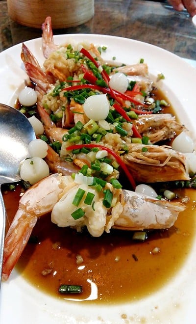 อาหาร หรือ เครื่องดื่ม