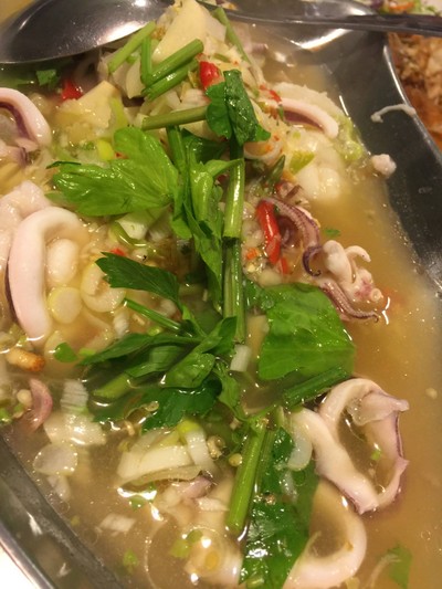 เมนูของร้าน น้องเนยซีฟู๊ด เดอะพรอมานาด