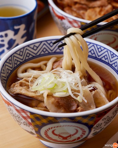 Yoshinoya โยชิโนยะ ข้าวหน้าเนื้อ ข้าวหน้าหมู สยามสแควร์วัน