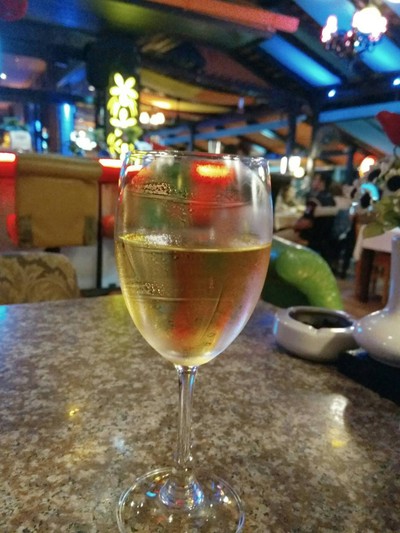 อาหาร หรือ เครื่องดื่ม