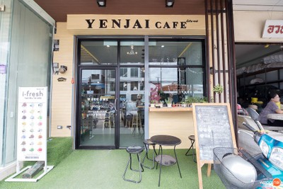 Yenjai cafe หัวหิน ถนนแนบเคหาสน์