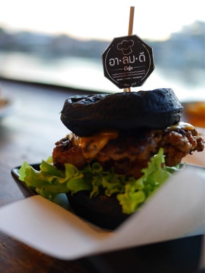 อาลมดี เบอร์เกอร์ กาแฟ สปาเกตตี้ บางกรวย-ราชพฤกษ์