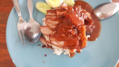 ข้าวหมูแดง
