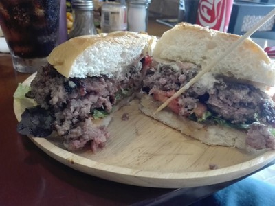 เบอร์เกอร์เดอะคาร์นิวอร์