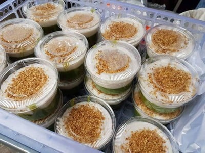 อาหาร หรือ เครื่องดื่ม