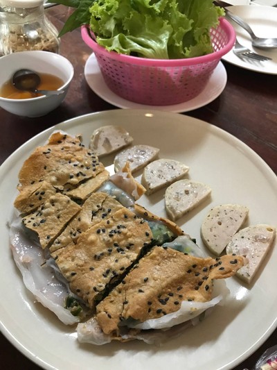 ข้าวเกรียบปากหม้อ
