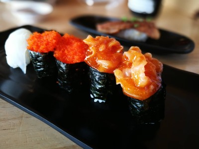 ครีบหอยเชลล์ปรุงรส/ไข่กุ้ง/หมึกหิมะ