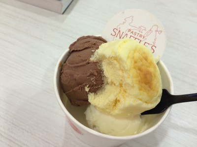 Hokkaido Cheesecake With Ice Cream