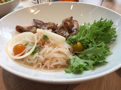 ยำเส้นบุกหมูชาชู