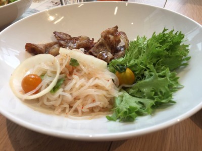 ยำเส้นบุกหมูชาชู