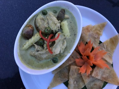 โรตีแกงเขียวหวานไก่