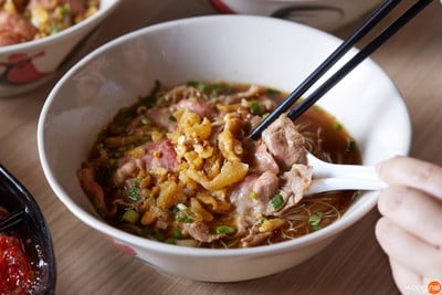 ก๋วยเตี๋ยวเนื้อวัวนู้ด (Wuanood) เพลินจิต