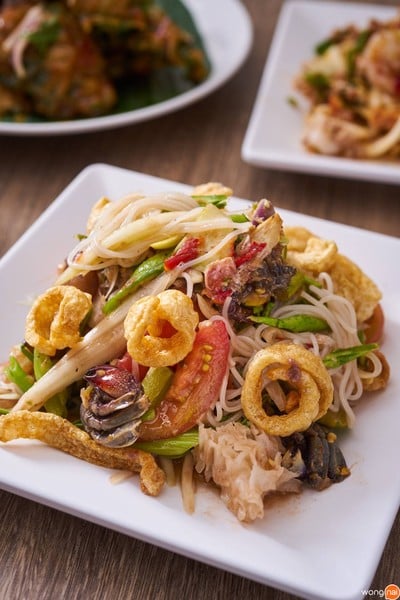 Yum Saap (ยำแซ่บ) สยามวัน Yum Saap (ยำแซ่บ) สยามวัน