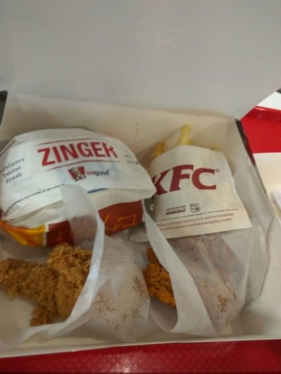 KFC (เคเอฟซี) บิ๊กซีสมุทรสงคราม KFC (เคเอฟซี) บิ๊กซีสมุทรสงคราม