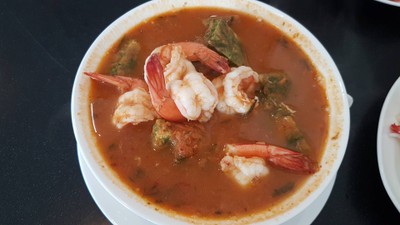 แกงส้มชะอมกุ้ง