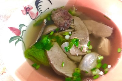 ต้มเลือดหมูพิเศษ