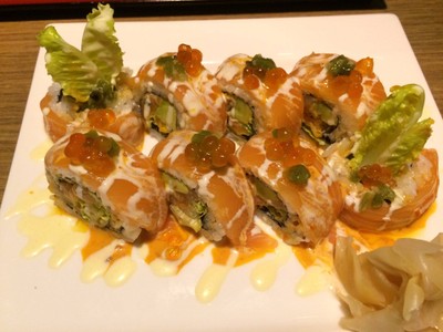 spicy salmon roll