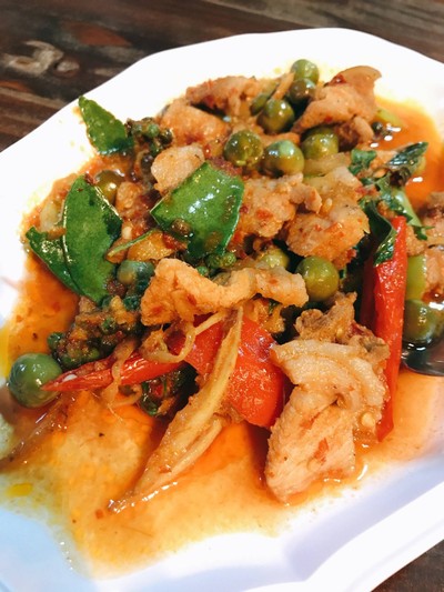 หมูป่าผัดเผ็ด