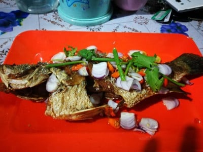 ปลากระพงทอดน้ำปลา