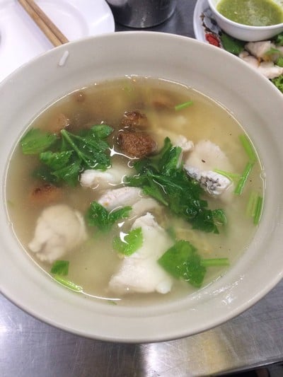 เมนูของร้าน เฮียหวาน ข้าวต้มปลา สาทร