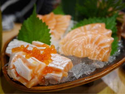 KUMA MOJO SUSHI อุดมสุข 49