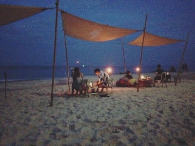บรรยากาศ Hippie Bar หัวหิน