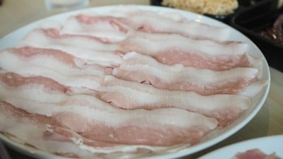 หมูสามชั้น