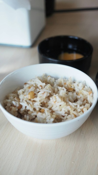 ข้าวผัดกระเทียม