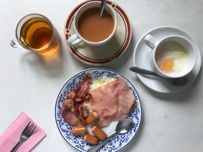 On Lok Yun (ออน ล๊อก หยุ่น)