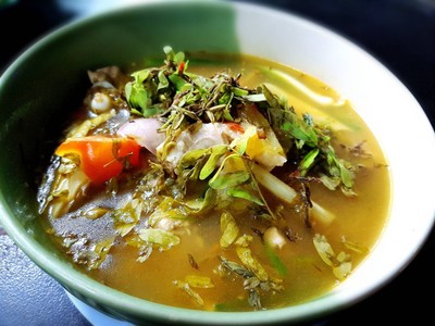 ไก่บ้านต้มใบมะขามอ่อน##1