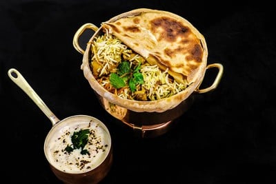 Punjab Grill Bangkok (ปัญจาบ กริลล์) Punjab Grill Bangkok (ปัญจาบ กริลล์)