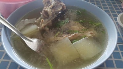 น้ำซุปโครงไก่