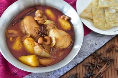 massaman chicken curry thai roti