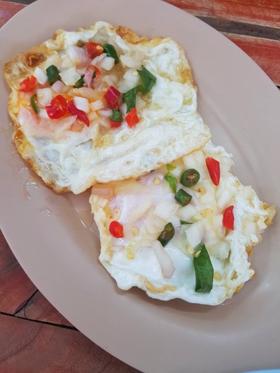 เมนูของร้าน แม่หมี ข้าวแกงปักษ์ใต้