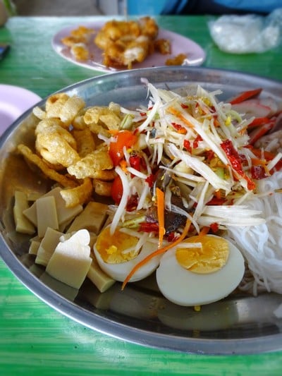 ตำถาด