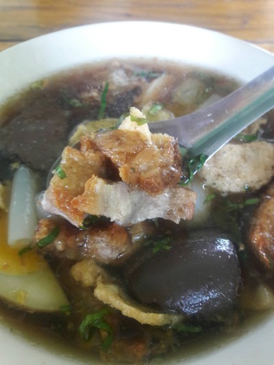 ก๋วยจั๊บหมูกรอบ