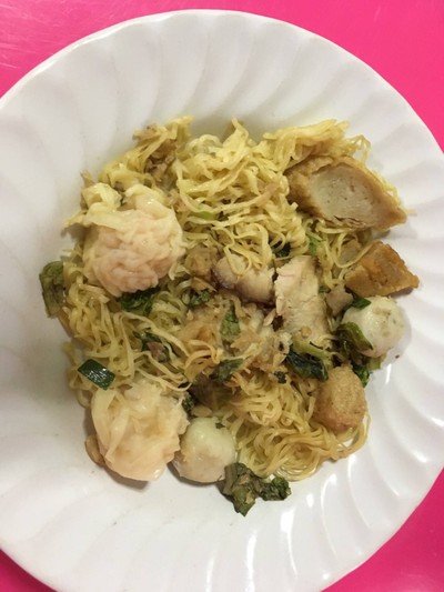 บะหมี่แห้ง น้ำซุป