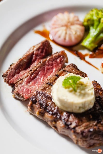 เมนูของร้าน The Barrel Wine Beer & Bistro Bar