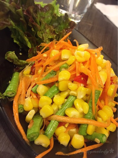 หมึกกรอบกะเพรา